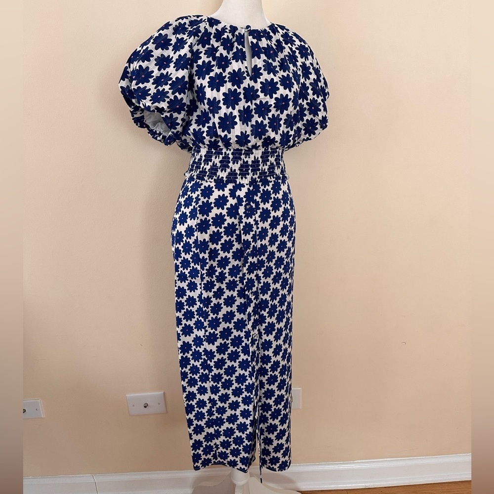 DIANE VON FURSTENBERG
Lucy Top and Pencil Skirt in Daisy Dots Large True Blue